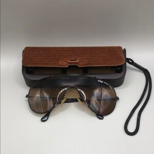 Vintage Bausch & Lomb Wings Aviator Sunglasses w Case FLAWS read